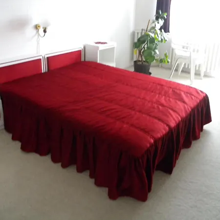 Apartment 3