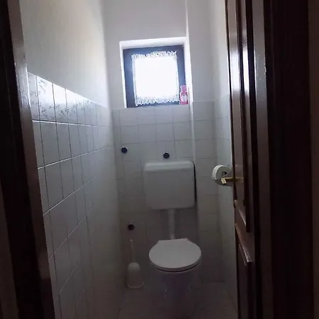 Apartamento 3 *