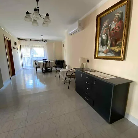 Apartamento 3 *